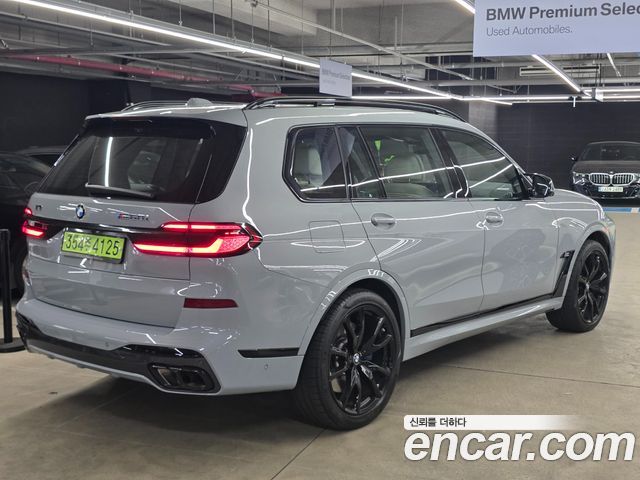 BMW X7 2025 — photo 2