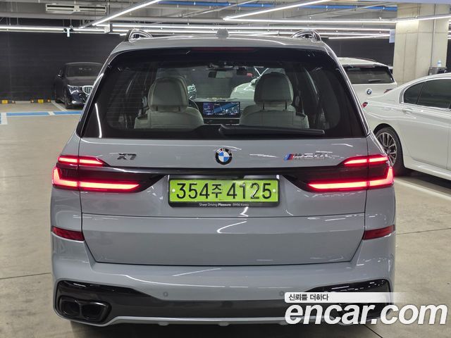 BMW X7 2025 — photo 4
