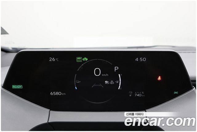 Toyota Prius 2024 — photo 8
