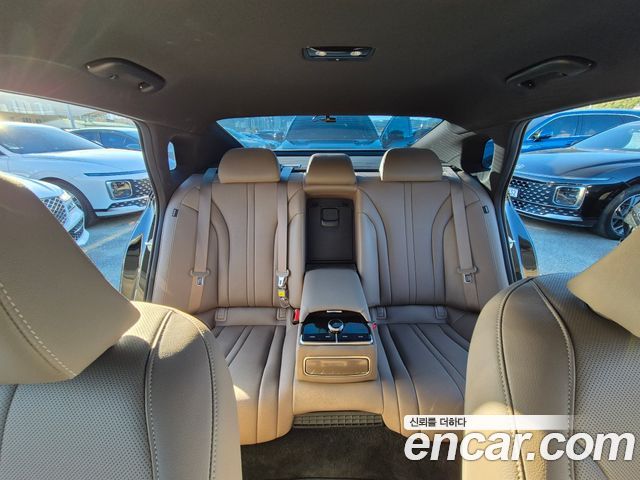 Kia K8 2023 — photo 14