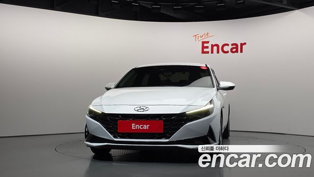Hyundai AVANTE 2021 — photo 3