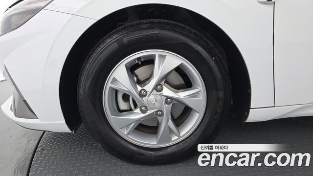 Hyundai AVANTE 2021 — photo 5