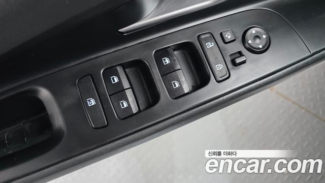 Hyundai AVANTE 2021 — photo 11