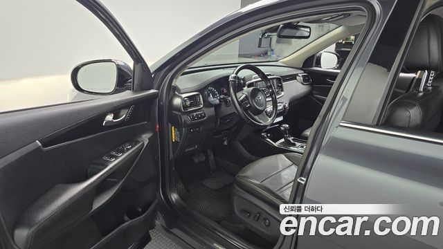 Kia Sorento 2015 — photo 13