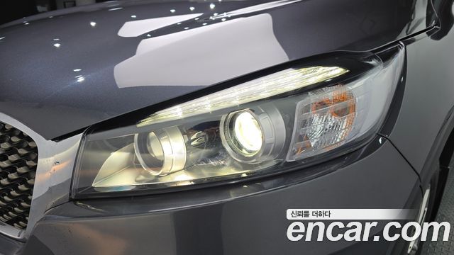 Kia Sorento 2015 — photo 8