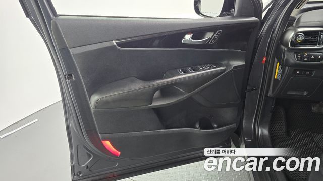 Kia Sorento 2015 — photo 14