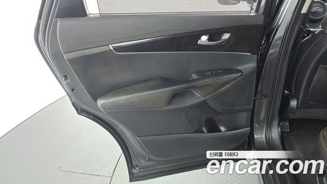 Kia Sorento 2015 — photo 15