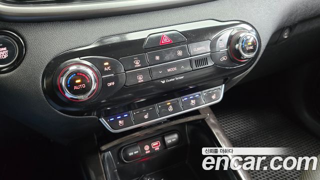 Kia Sorento 2015 — photo 30