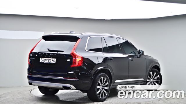 Volvo XC90 2021 — photo 2
