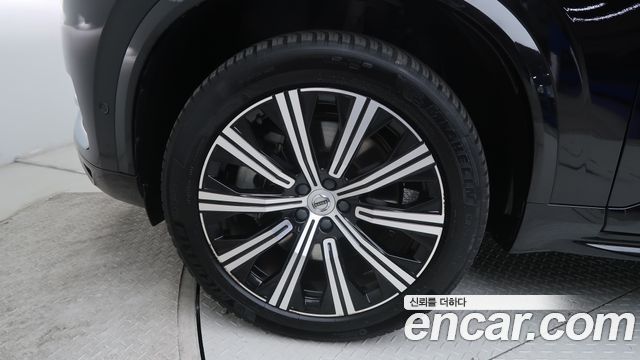 Volvo XC90 2021 — photo 5