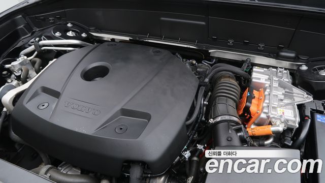 Volvo XC90 2021 — photo 6