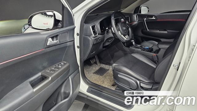 Kia Sportage 2022 — photo 10