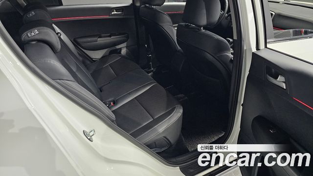 Kia Sportage 2022 — photo 11