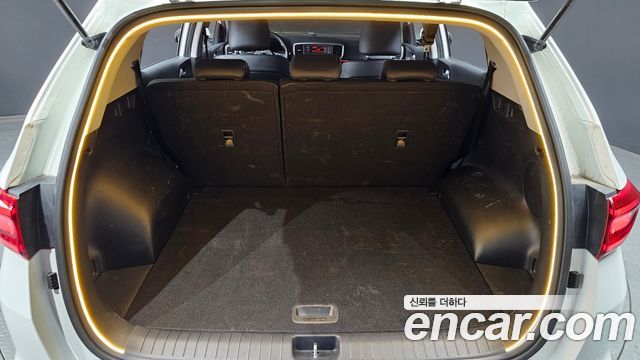 Kia Sportage 2022 — photo 16