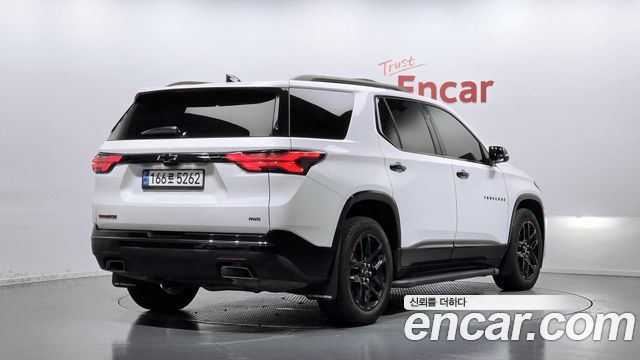 Chevrolet Korea Traverse 2022 — photo 2
