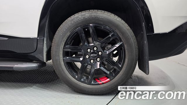 Chevrolet Korea Traverse 2022 — photo 5