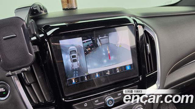 Chevrolet Korea Traverse 2022 — photo 14