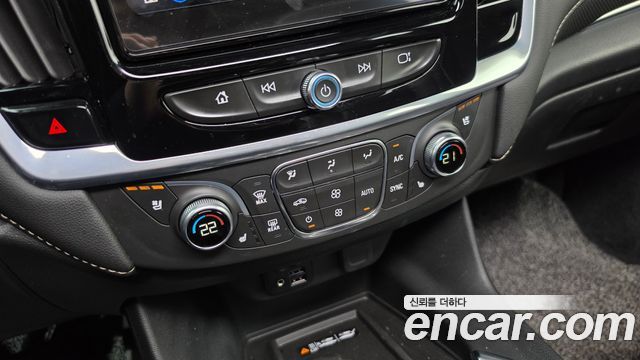 Chevrolet Korea Traverse 2022 — photo 20
