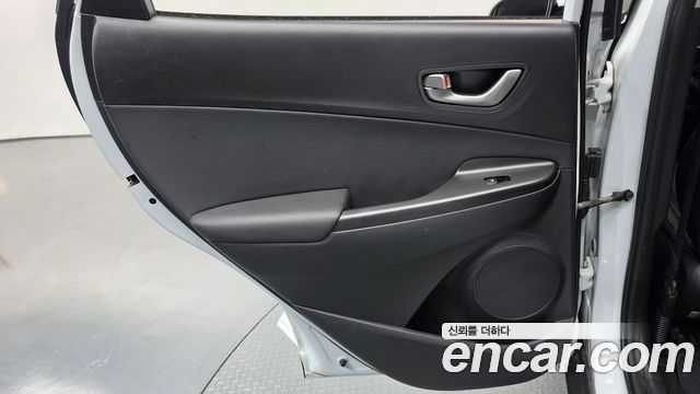 Hyundai Kona 2019 — photo 15