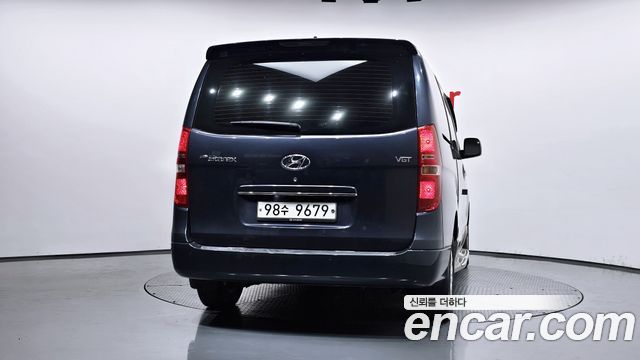 Hyundai Starex 2017 — photo 4