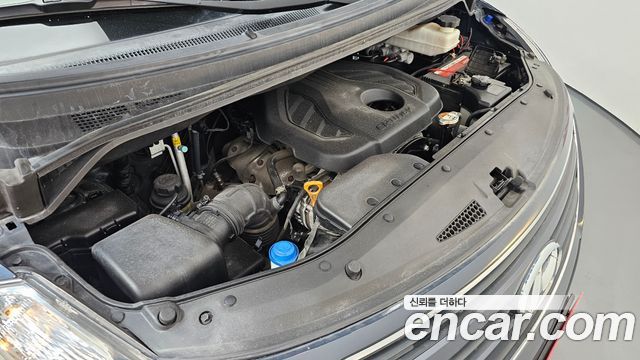 Hyundai Starex 2017 — photo 6