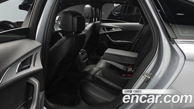 Audi A6 2018 — photo 17