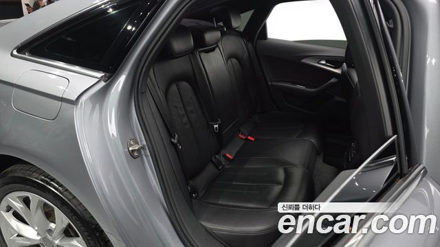 Audi A6 2018 — photo 18