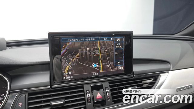 Audi A6 2018 — photo 21