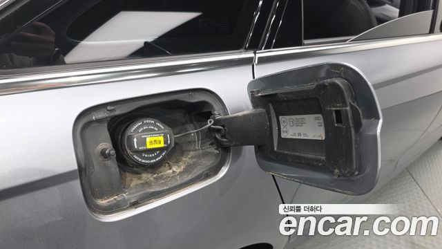 Audi A6 2018 — photo 34