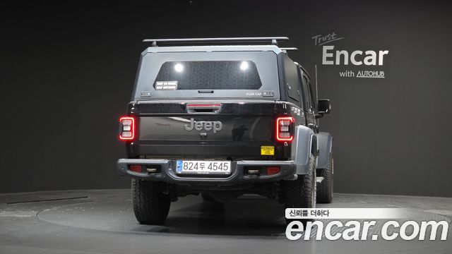 Jeep Gladiator 2022 — photo 4