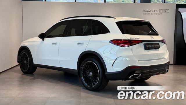 Mercedes-Benz GLC-Class 2026 — photo 3
