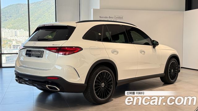 Mercedes-Benz GLC-Class 2026 — photo 4
