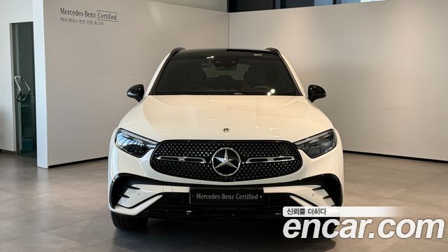 Mercedes-Benz GLC-Class 2026 — photo 6