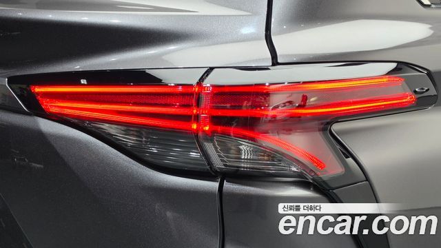 Toyota Sienna 2024 — photo 9
