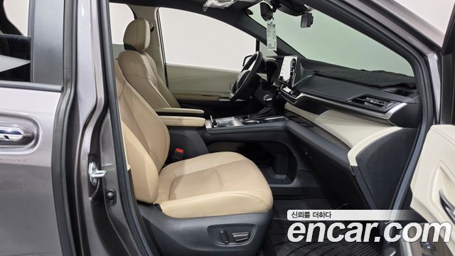 Toyota Sienna 2024 — photo 16