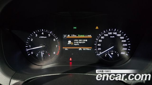 Genesis G80 2018 — photo 8