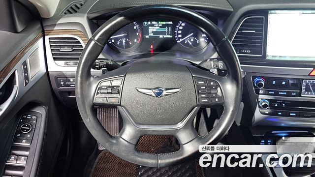 Genesis G80 2018 — photo 13