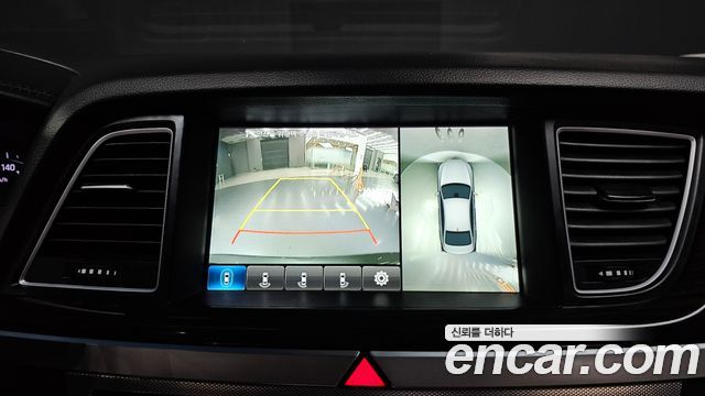 Genesis G80 2018 — photo 16