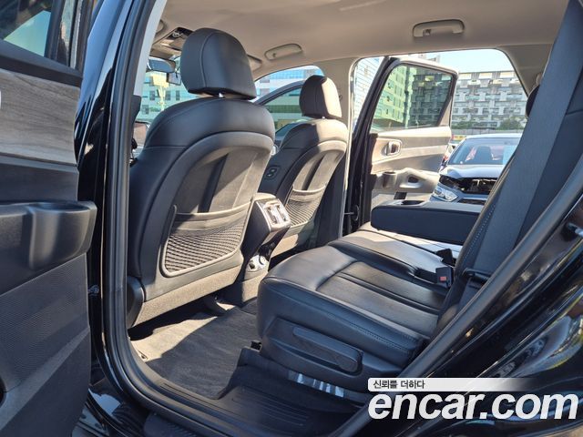 Kia Sorento 2023 — photo 11