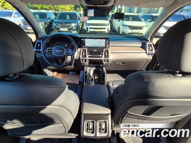 Kia Sorento 2023 — photo 15