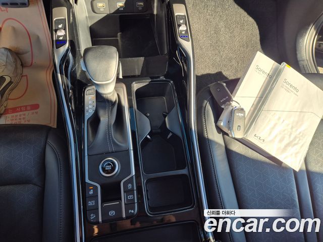 Kia Sorento 2023 — photo 17