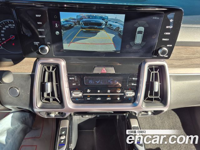 Kia Sorento 2023 — photo 20