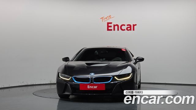 BMW i8 2015 — photo 3