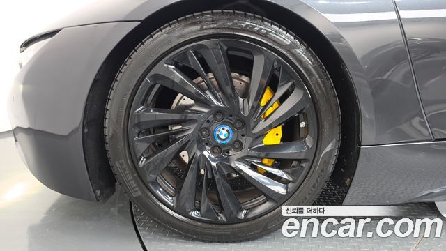 BMW i8 2015 — photo 5