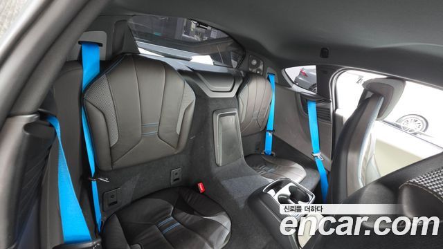 BMW i8 2015 — photo 12