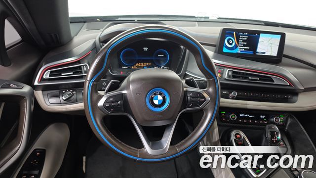 BMW i8 2015 — photo 14