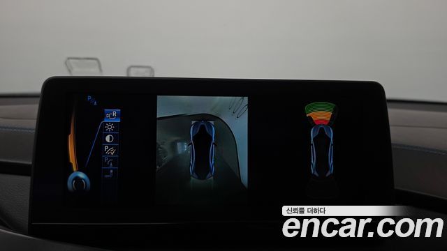BMW i8 2015 — photo 15
