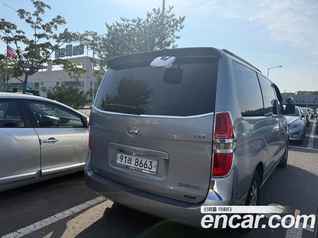 Hyundai Starex 2012 — photo 4