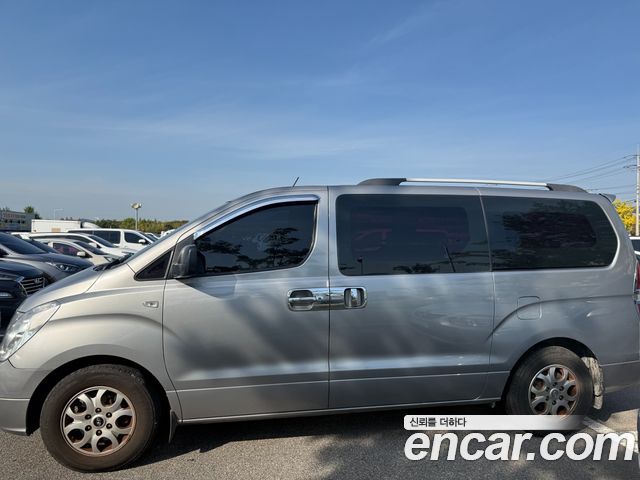 Hyundai Starex 2012 — photo 5