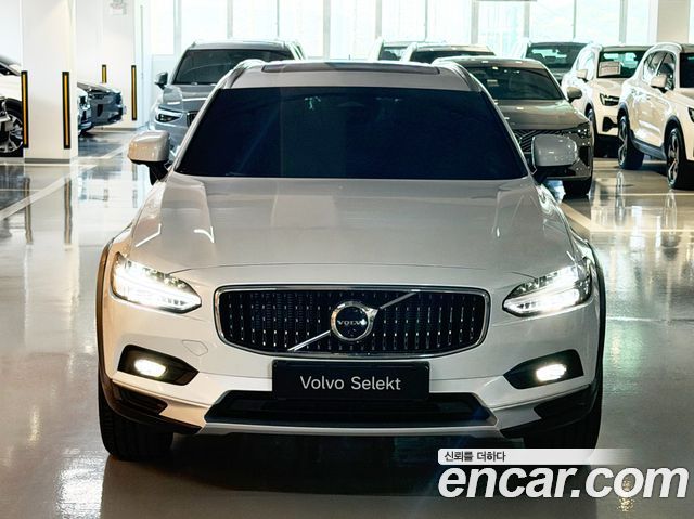 Volvo V90 2025 — photo 3